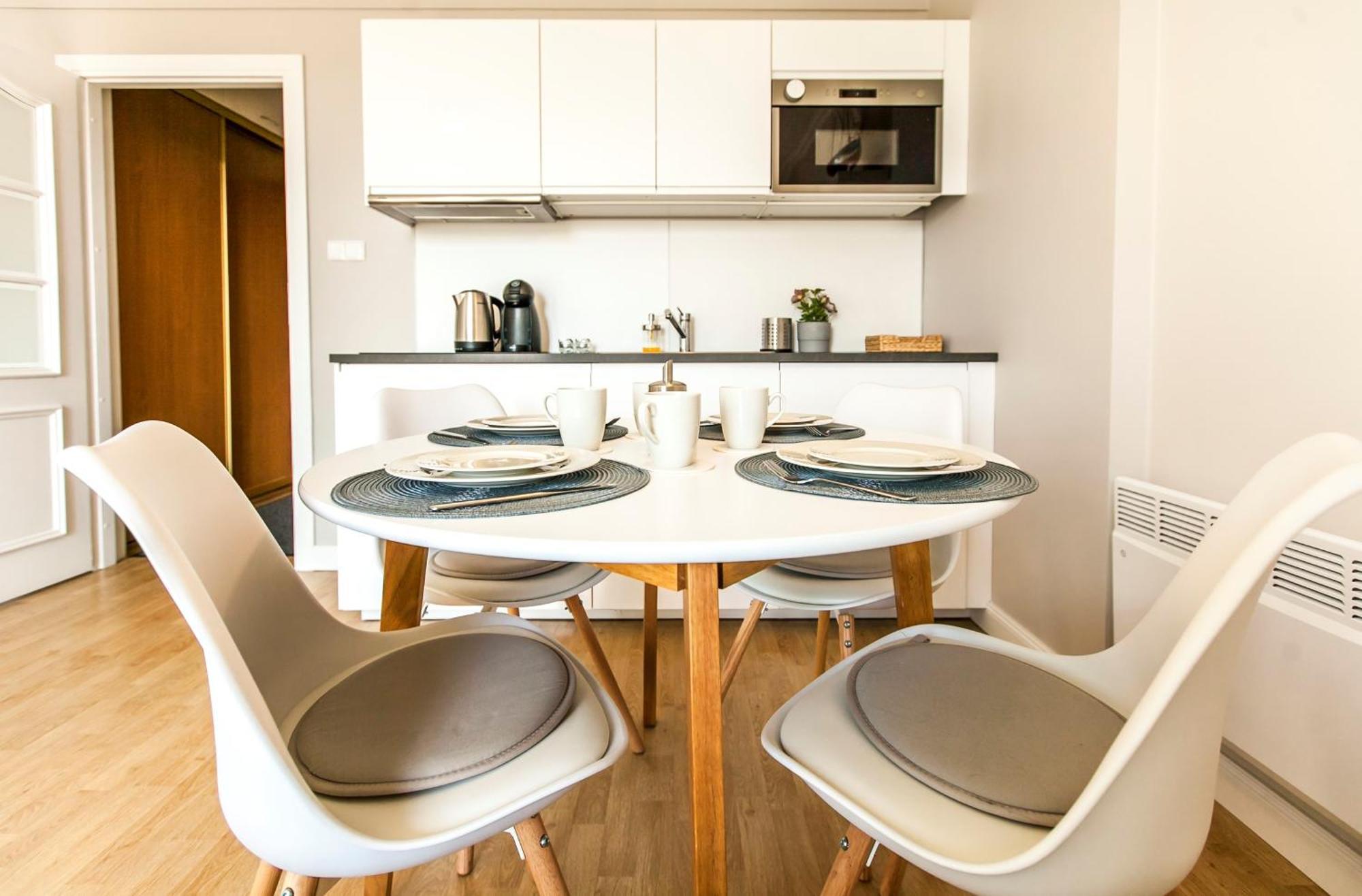 Sloneczny Z Parkingiem Apartament *